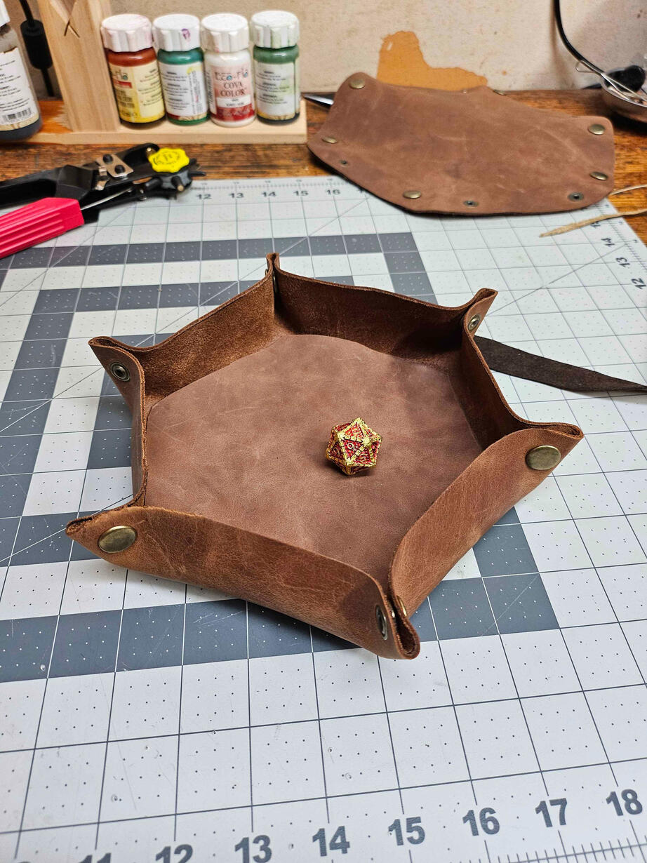 6 Button Mat